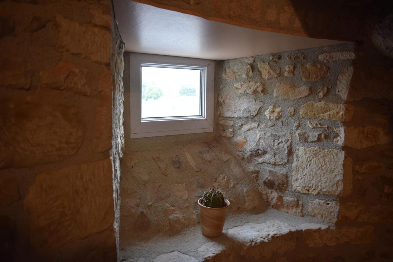 Auberge De La Vallee De La Douve L’Étang-Bertrand Kültér fotó